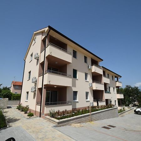 Apartments Medna ชิซิชี ภายนอก รูปภาพ