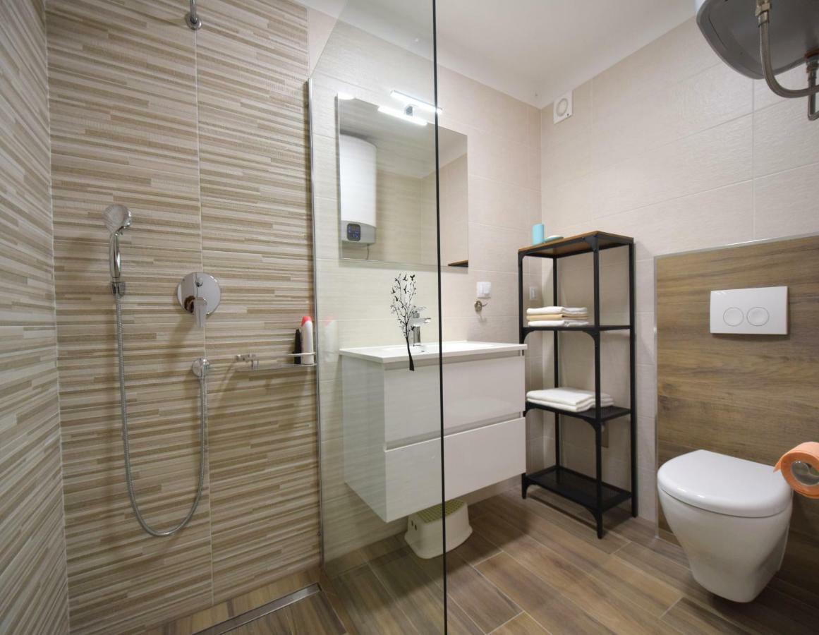 Apartments Medna ชิซิชี ภายนอก รูปภาพ