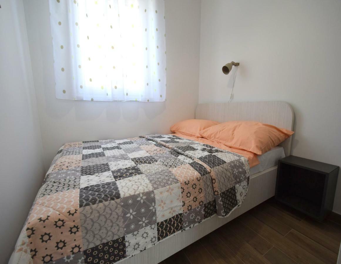 Apartments Medna ชิซิชี ภายนอก รูปภาพ
