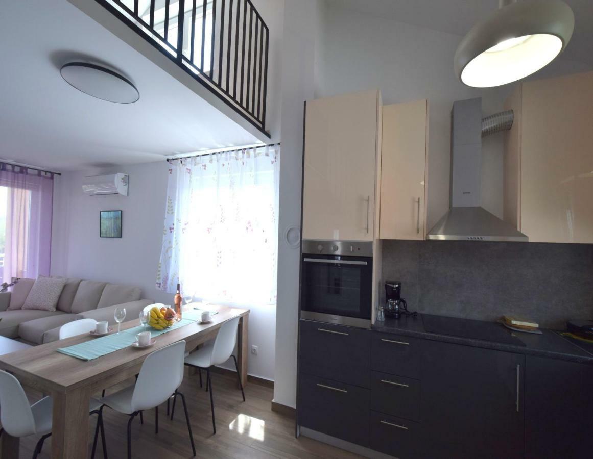 Apartments Medna ชิซิชี ภายนอก รูปภาพ