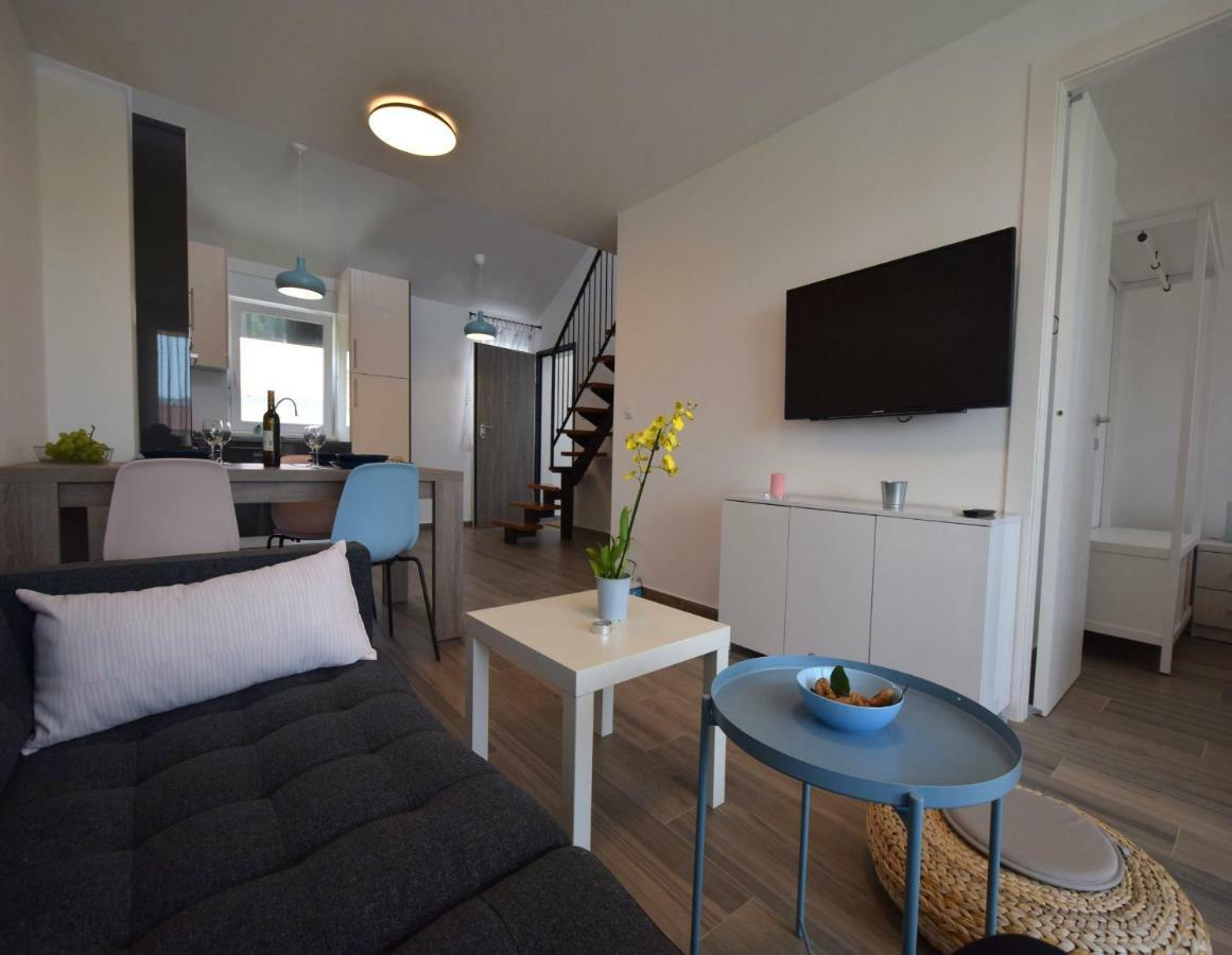 Apartments Medna ชิซิชี ภายนอก รูปภาพ