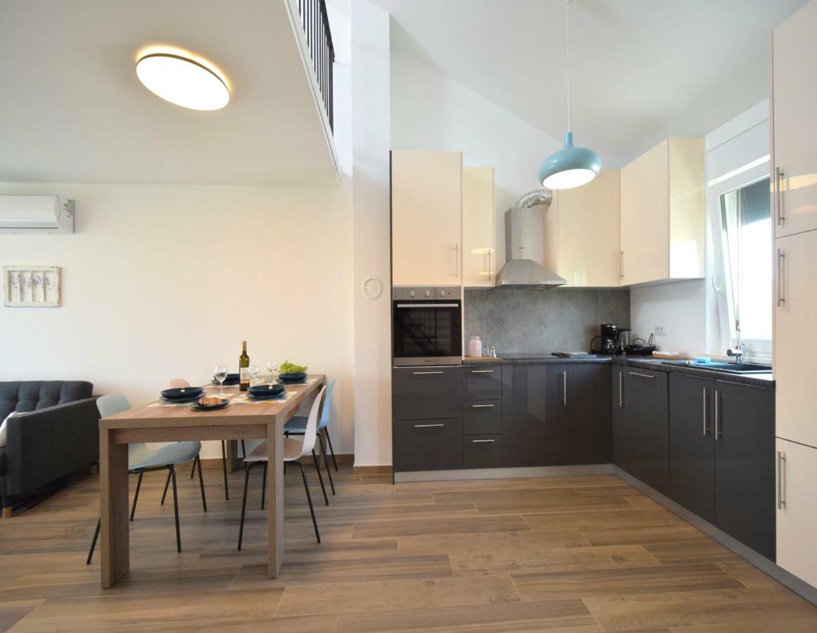 Apartments Medna ชิซิชี ภายนอก รูปภาพ