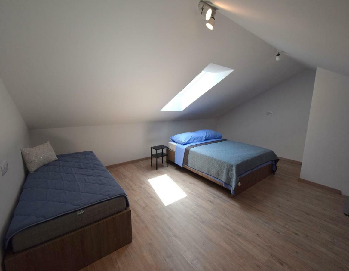 Apartments Medna ชิซิชี ภายนอก รูปภาพ